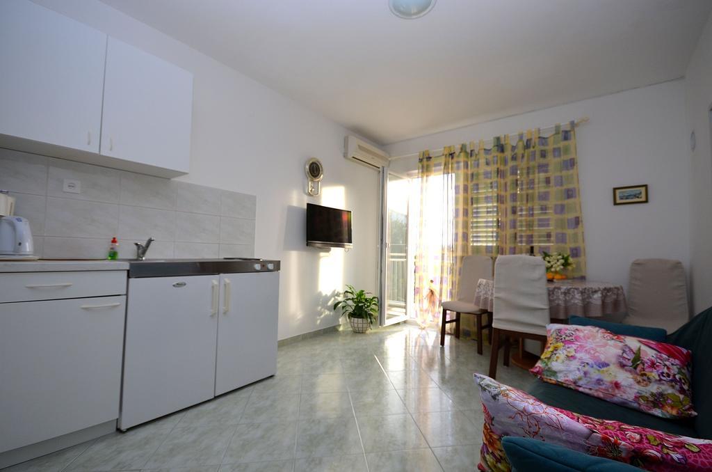 Apartments Miriam Srima Водице Экстерьер фото